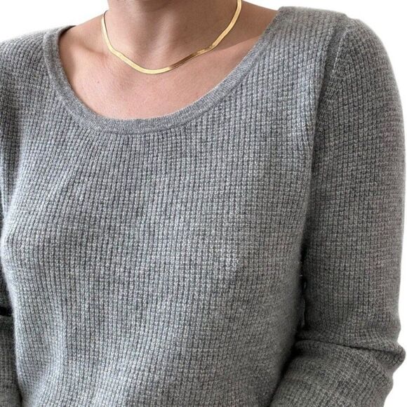 Calvin Klein Exclusive Womens Light Gray Waffle Knit 100% Cashmere Soft Sweater - Picture 4 of 8